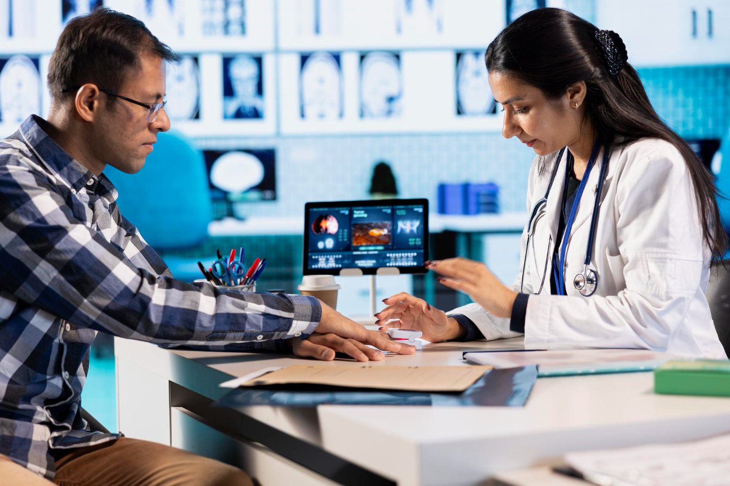 Doctor consulting a patient generated through local SEO services for clinics in Patna